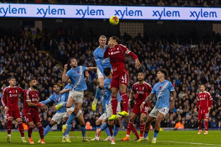 7M晚报:澳洲新帅上任备战国足 曼城保证留在英超 7M晚报:澳洲新帅上任备战国足 曼城保证留在英超